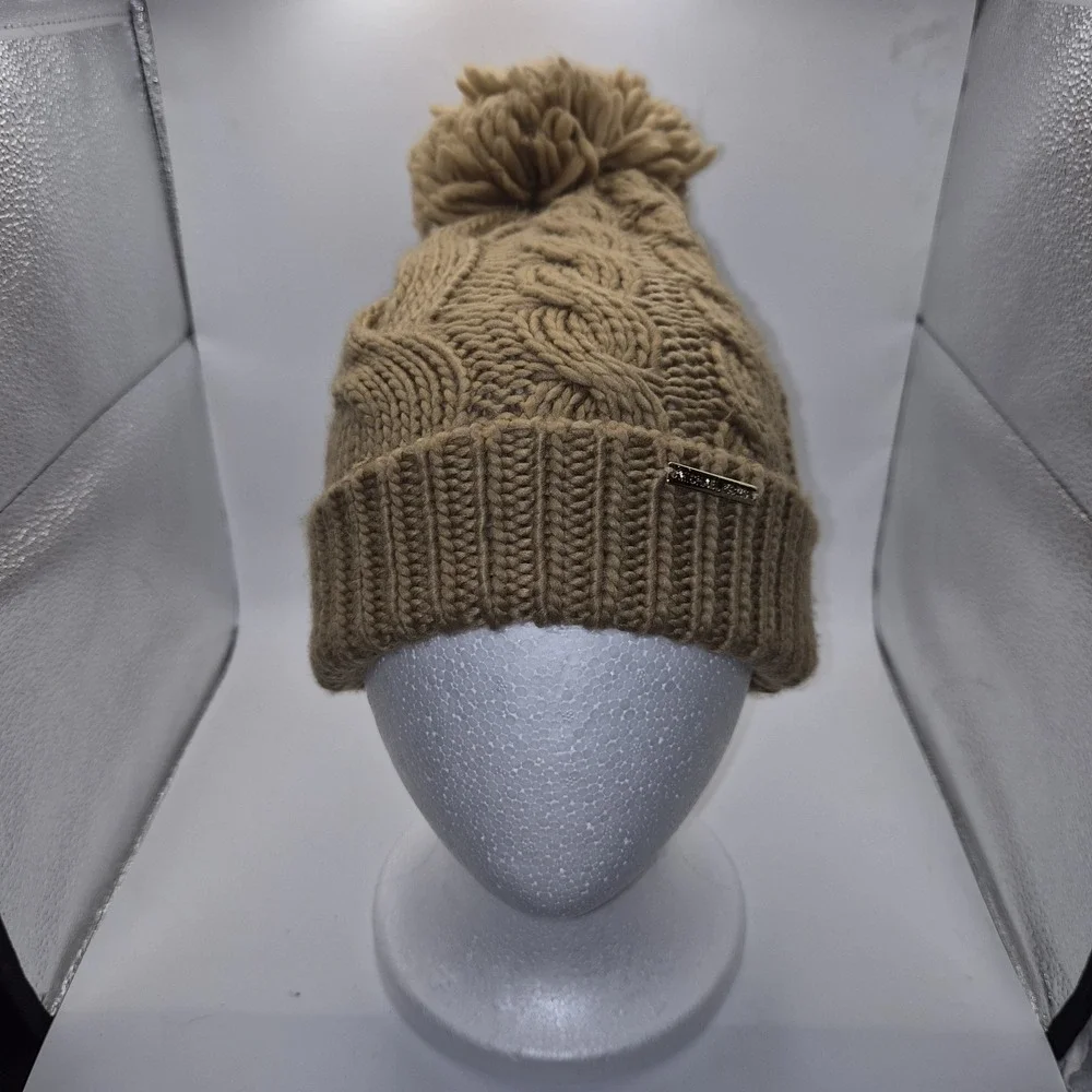 Michael Kors Brown Cable Knit Pom Pom Beanie Hat Gold Logo Winter Ski Cap